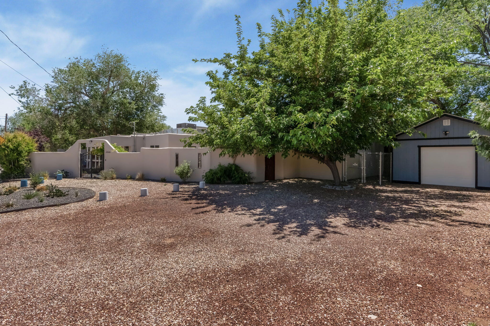 2616 Mountain Road NW