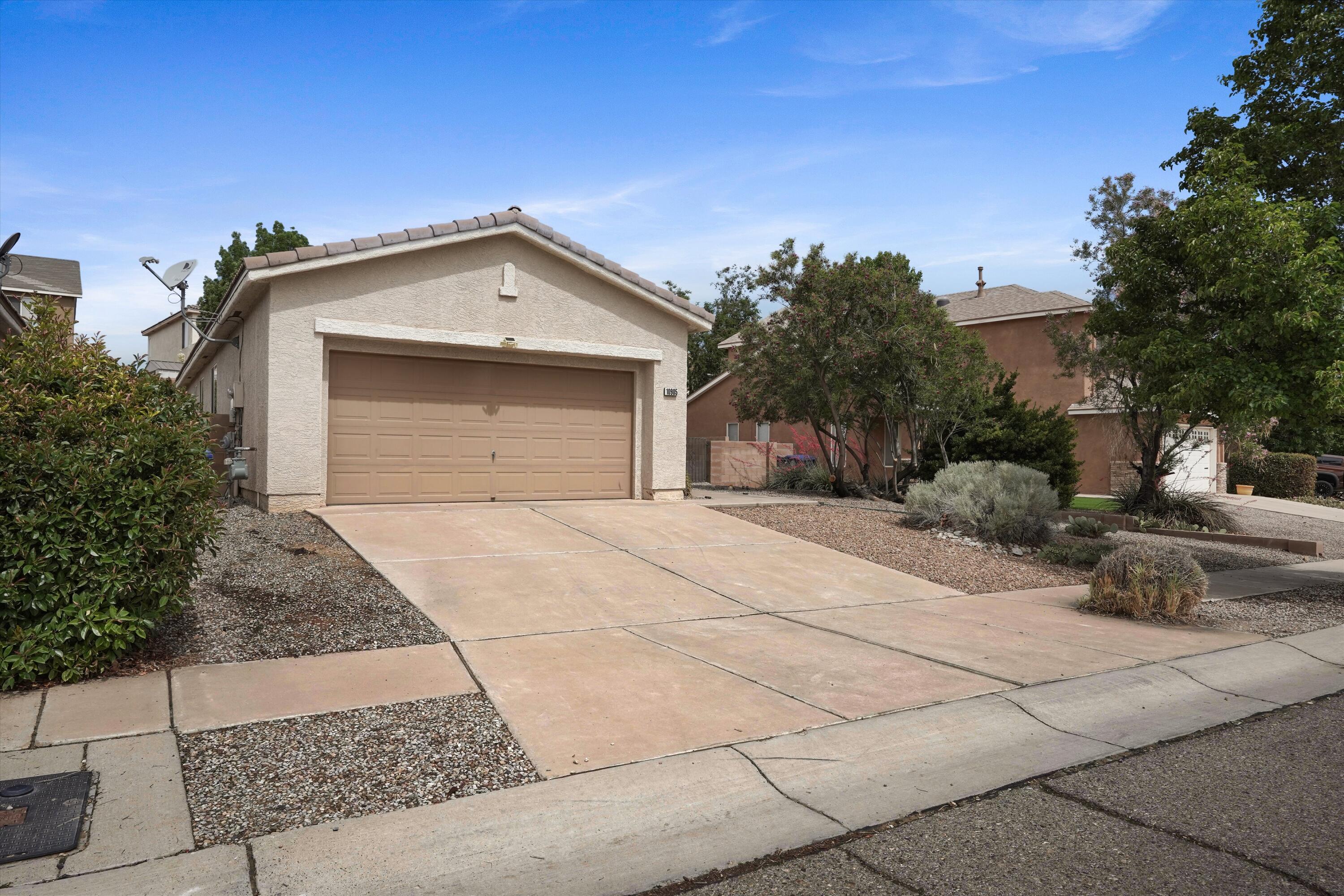 10905 Dream Weaver Drive NW