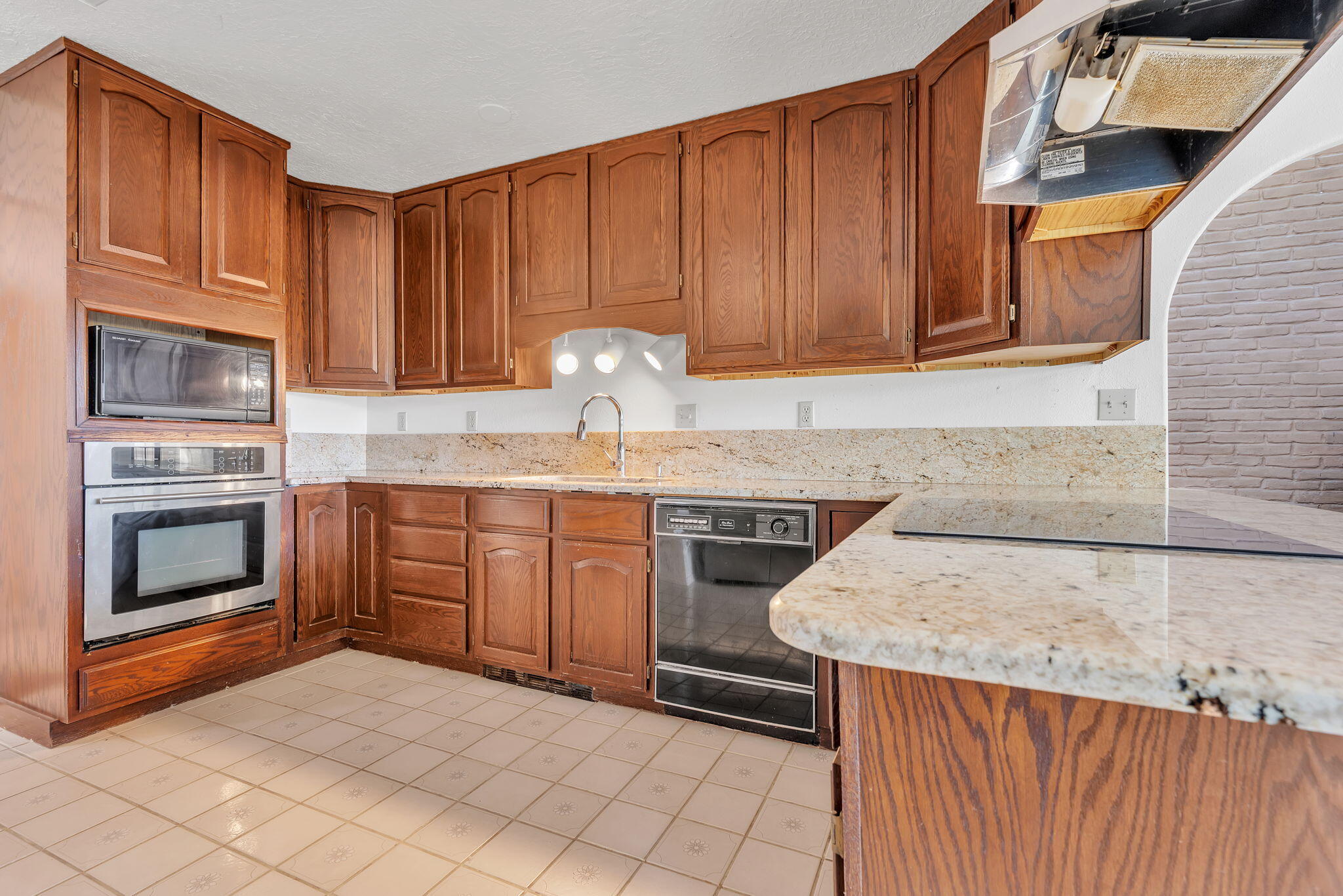 22 Paizalas Drive