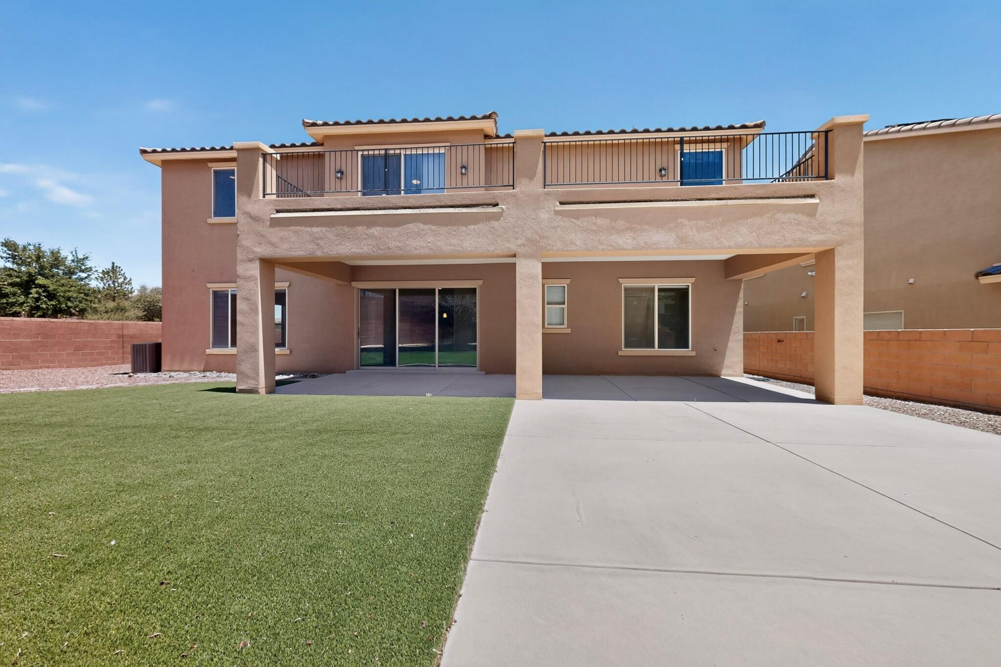 45 E Vista Hermosa Place NE