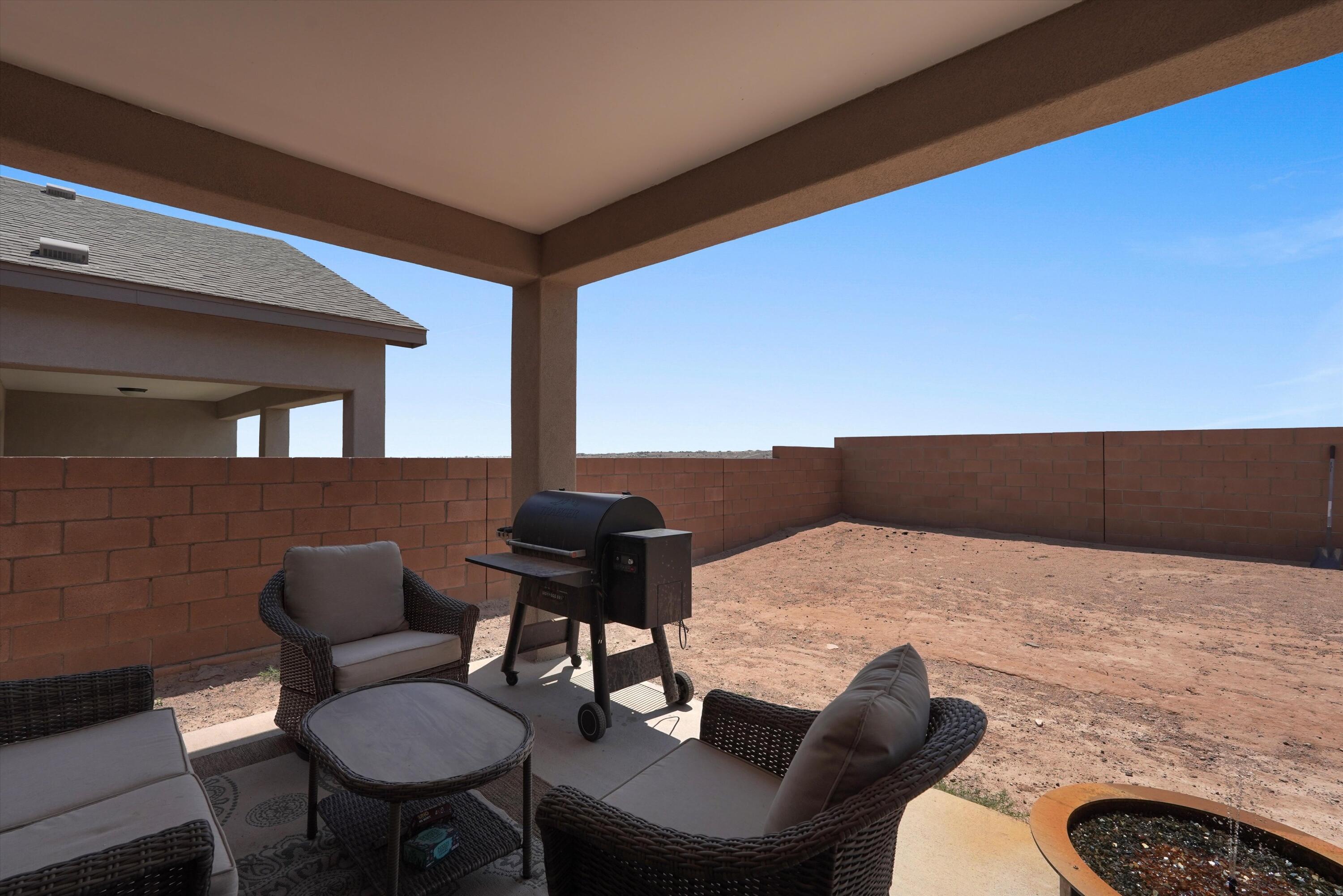 1725 Tierra Del Norte Loop NE