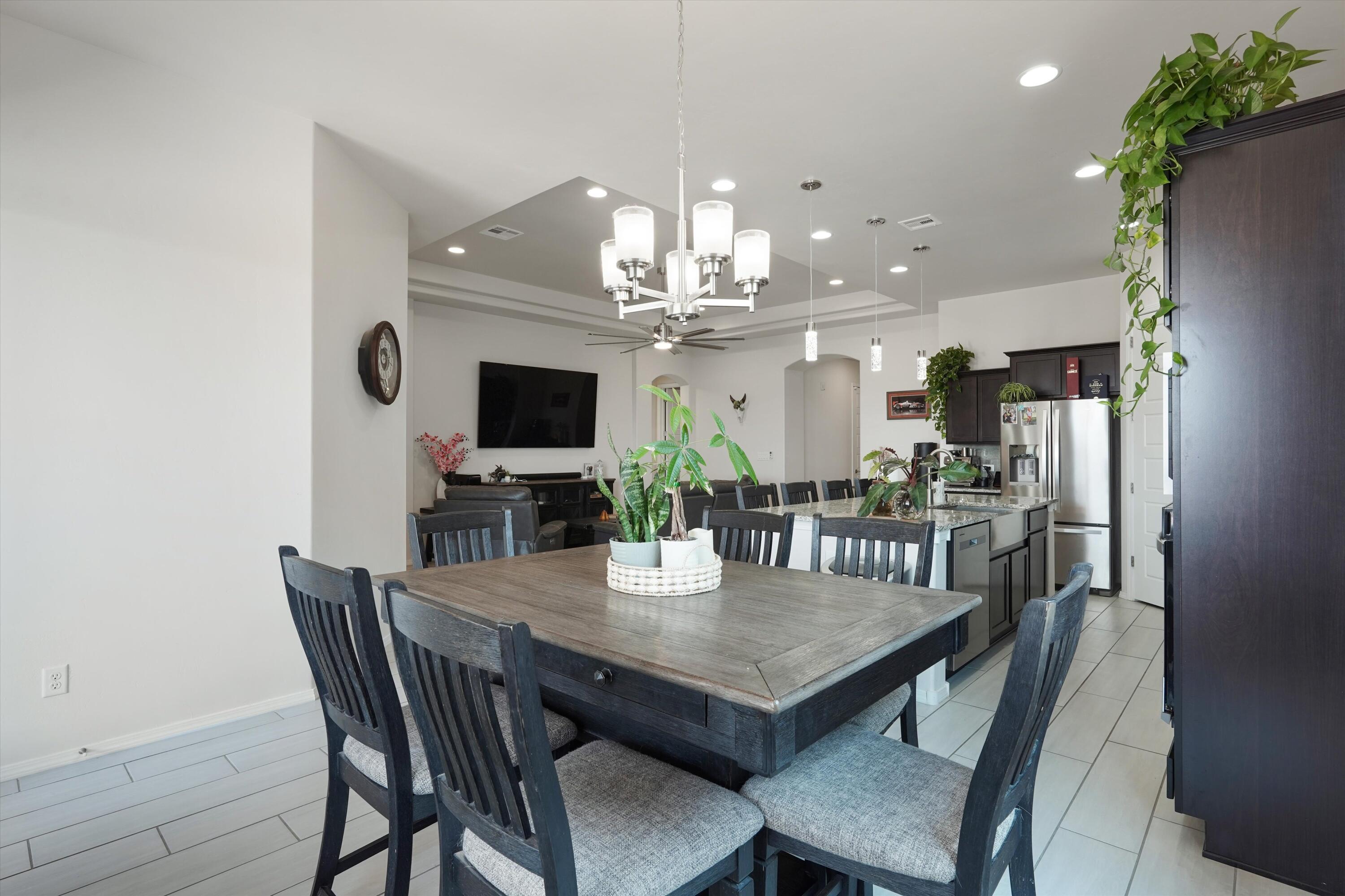 1725 Tierra Del Norte Loop NE