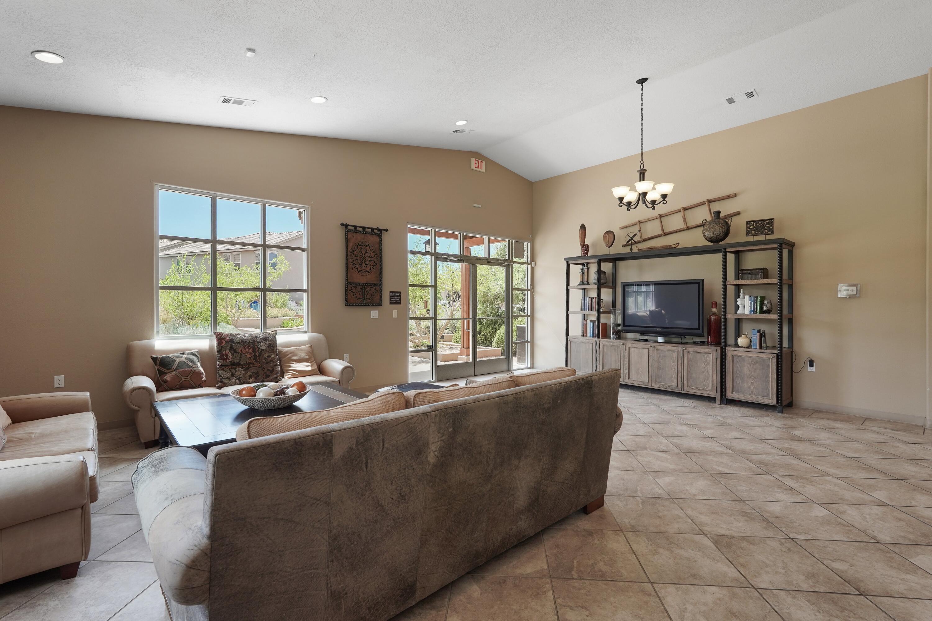 10824 Arguello Trail NE