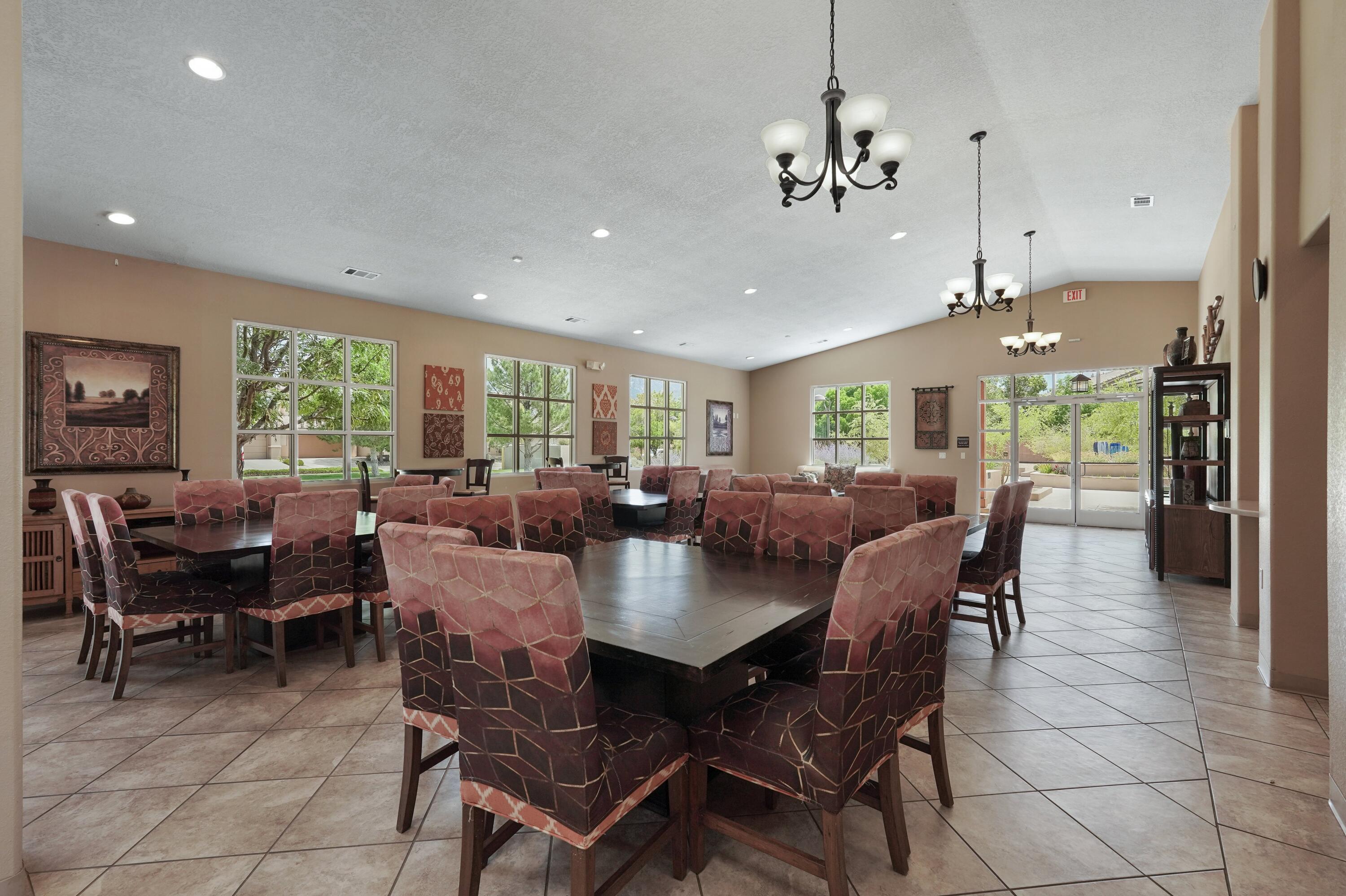 10824 Arguello Trail NE