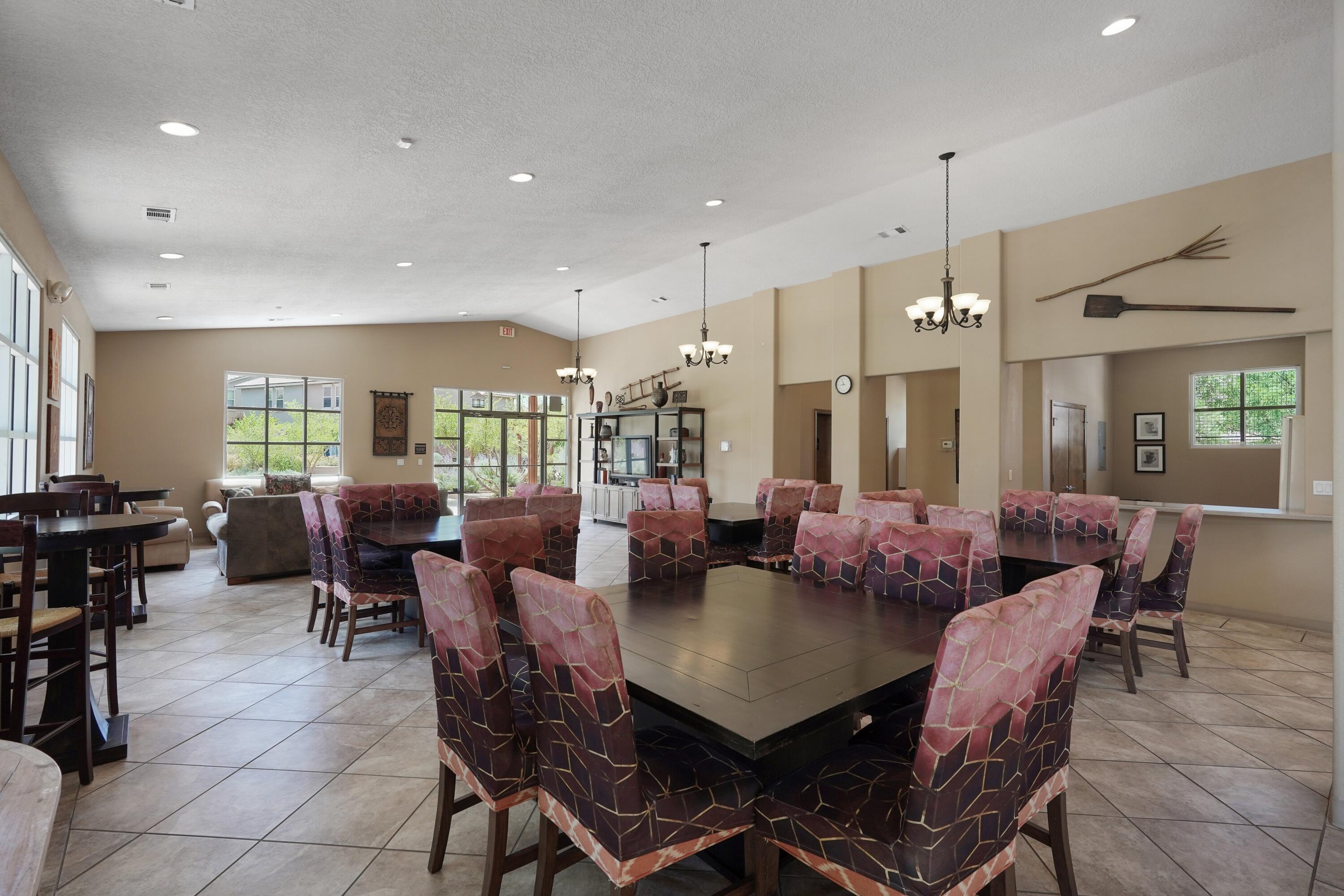 10824 Arguello Trail NE