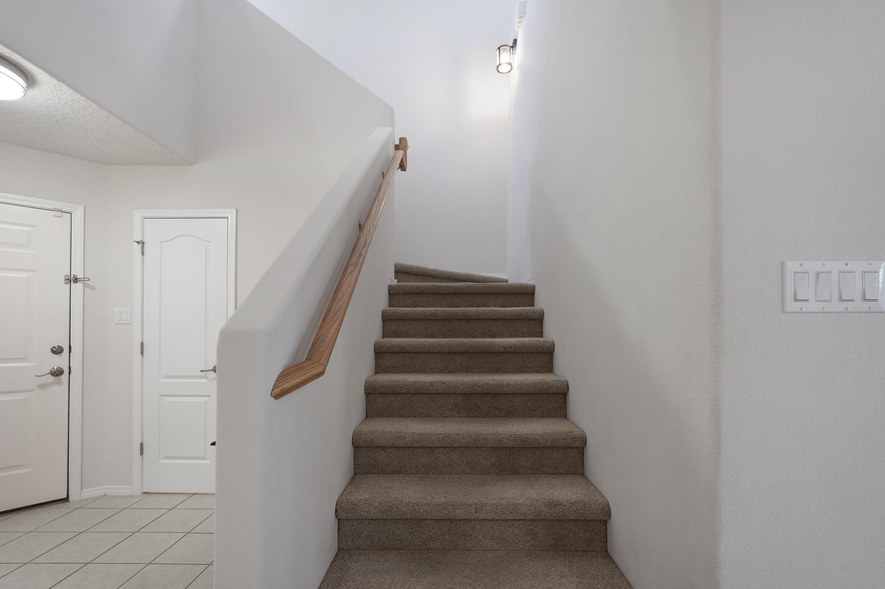 10824 Arguello Trail NE