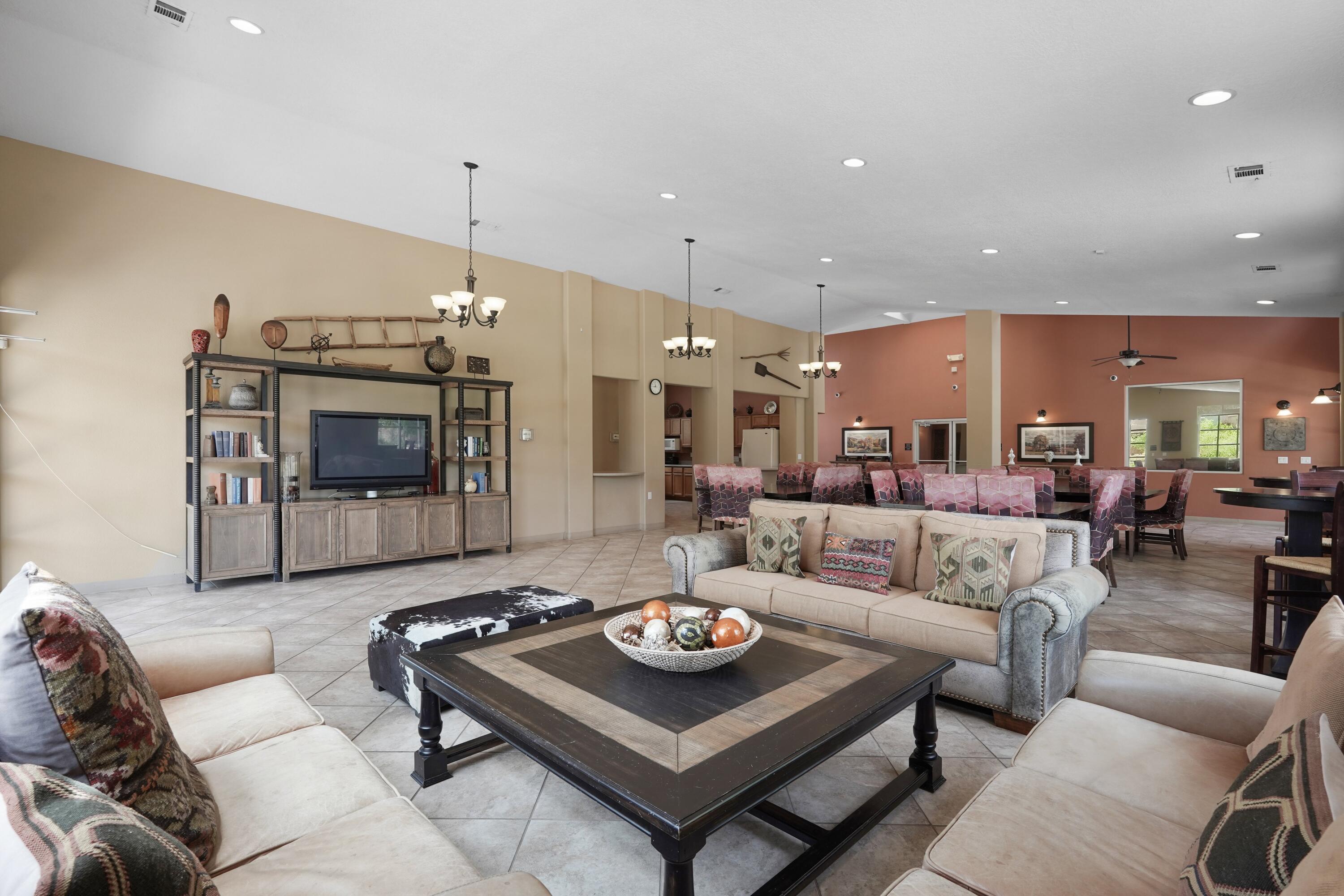 10824 Arguello Trail NE