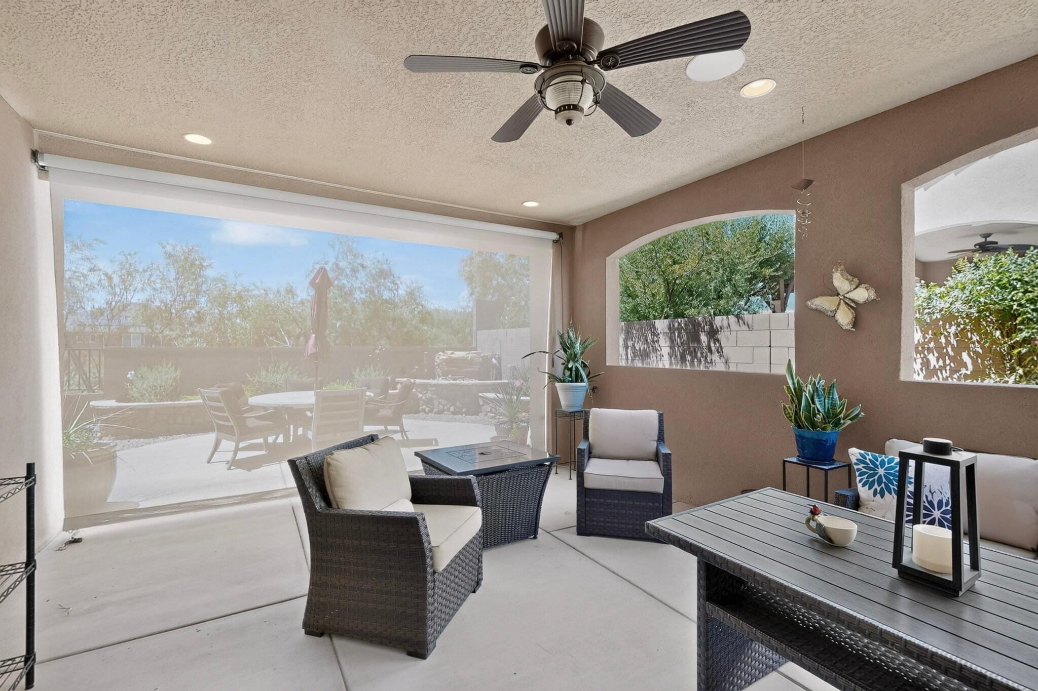1623 Vista De Colinas Drive SE