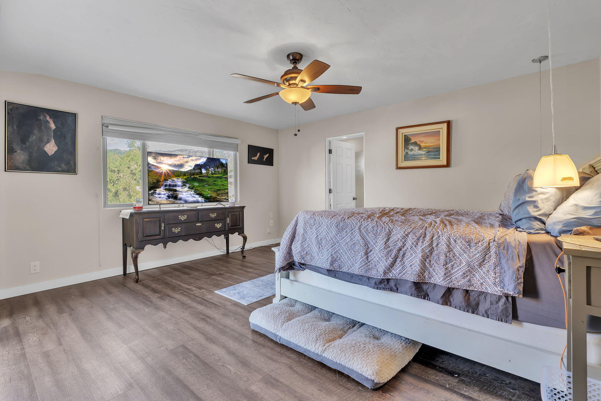 1805 Valdez Drive NE