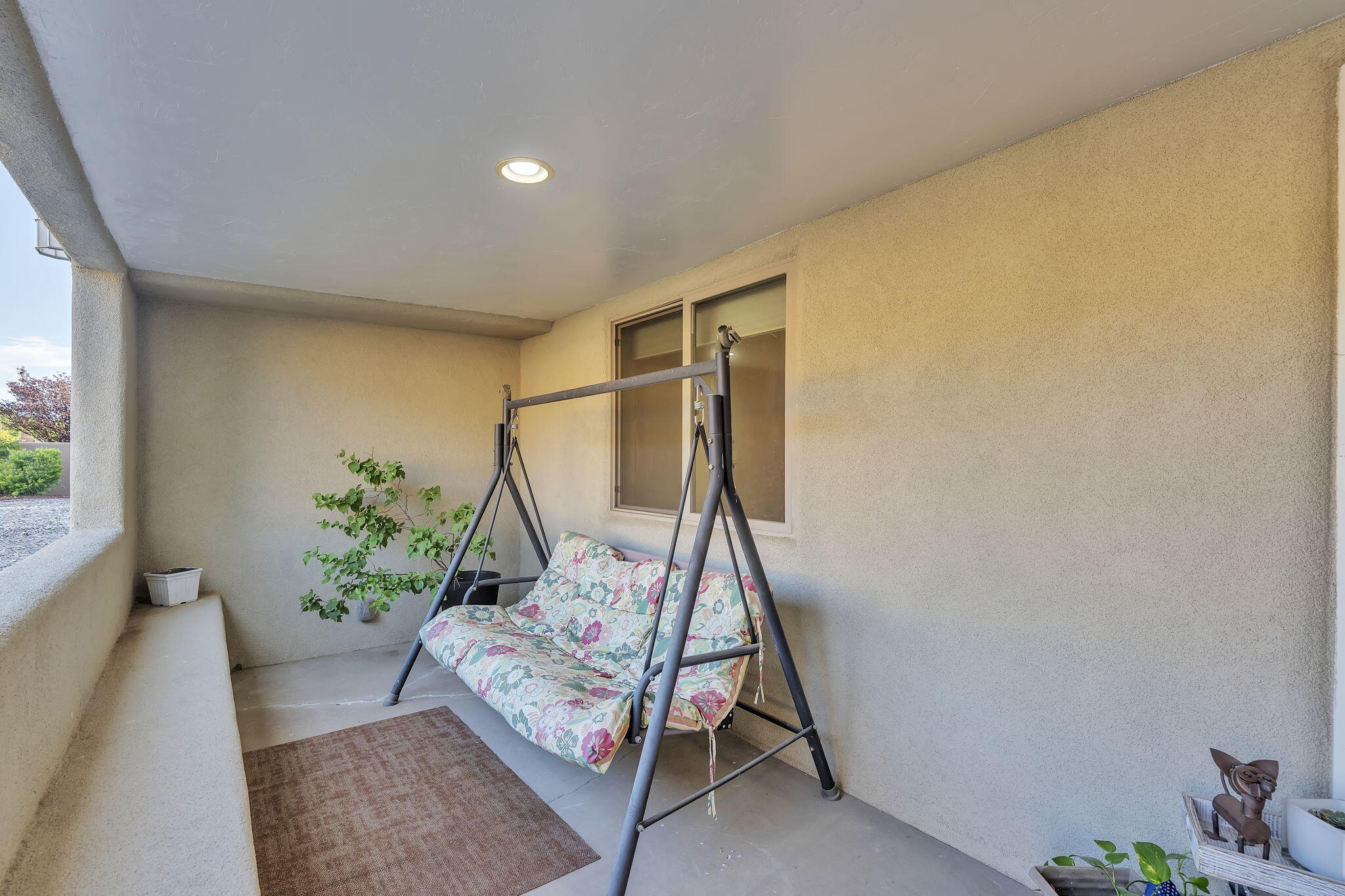1805 Valdez Drive NE