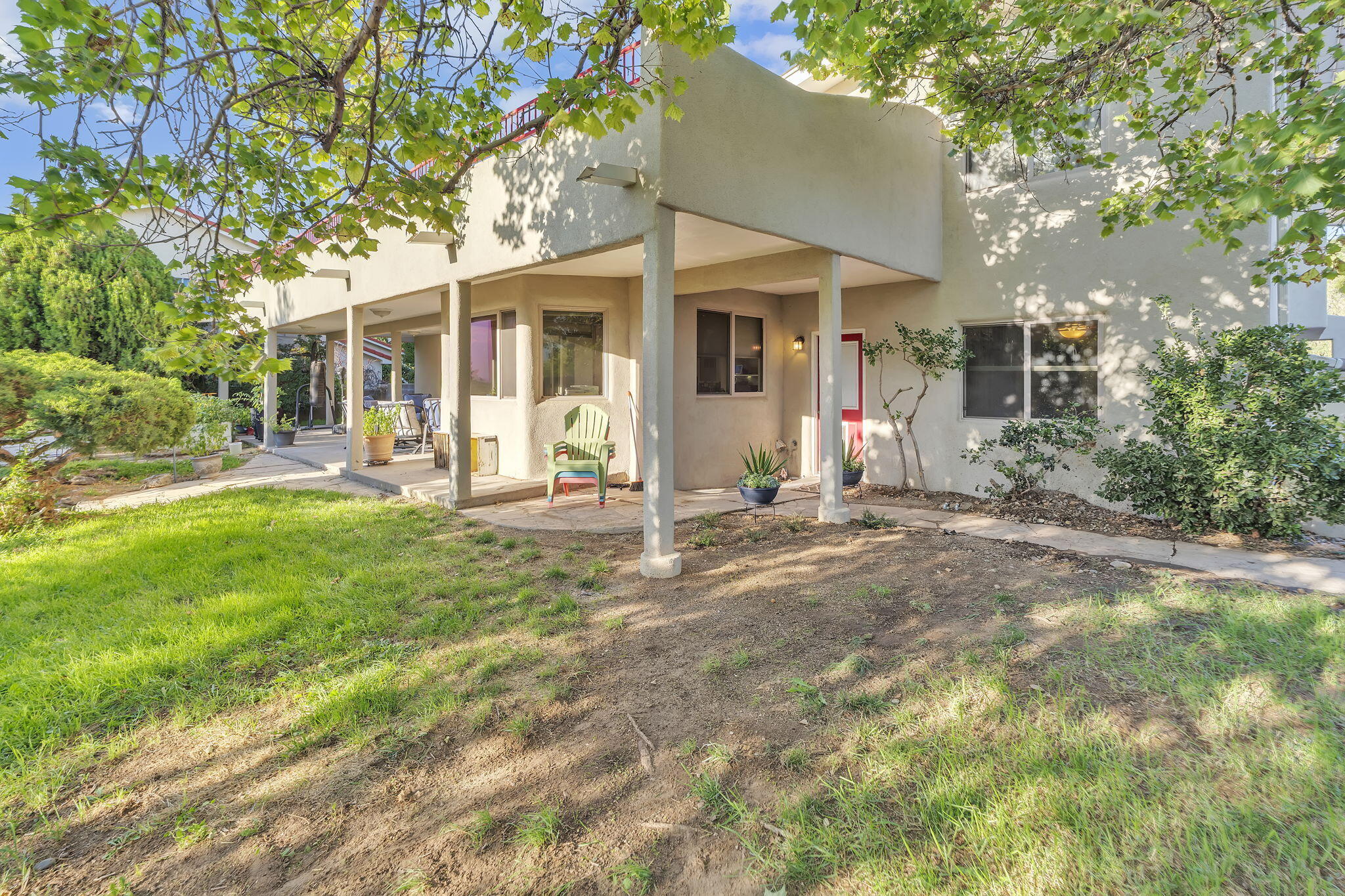 1805 Valdez Drive NE