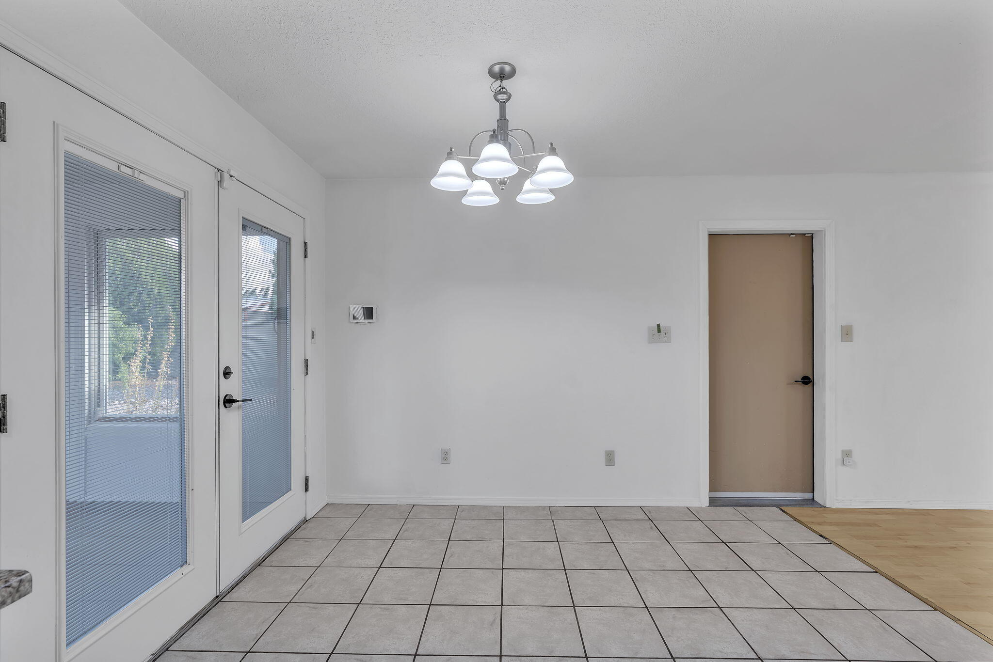 215 Loma Verde Drive
