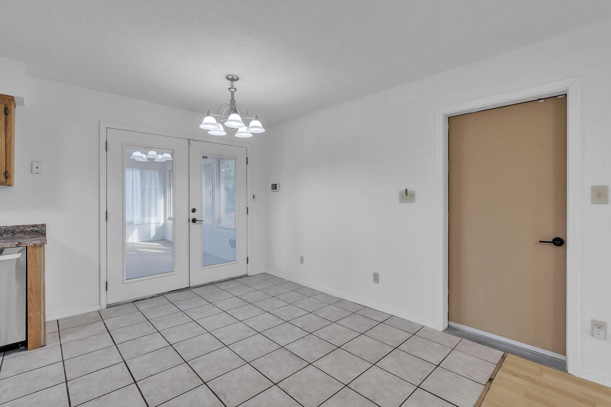 215 Loma Verde Drive