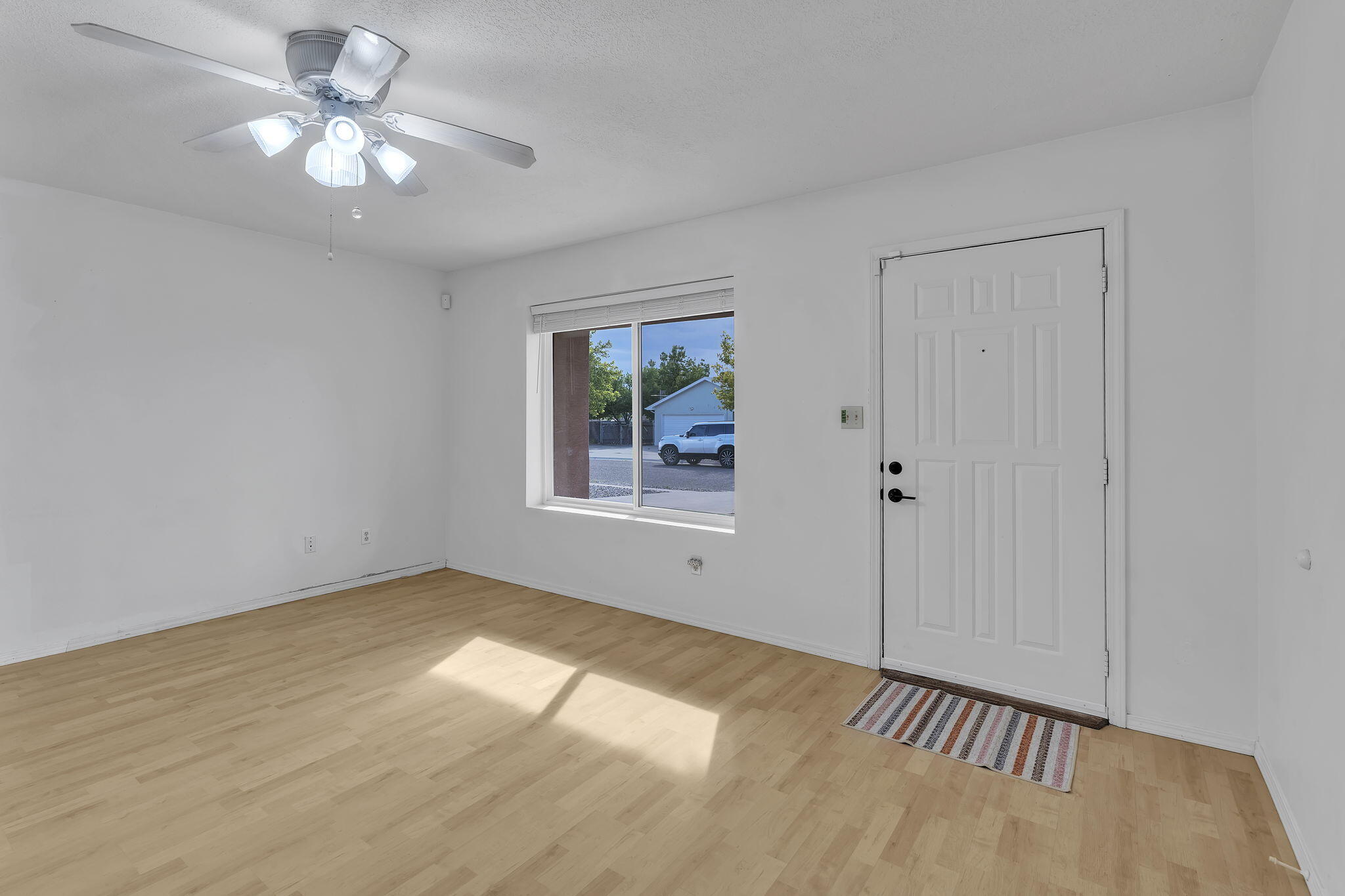 215 Loma Verde Drive