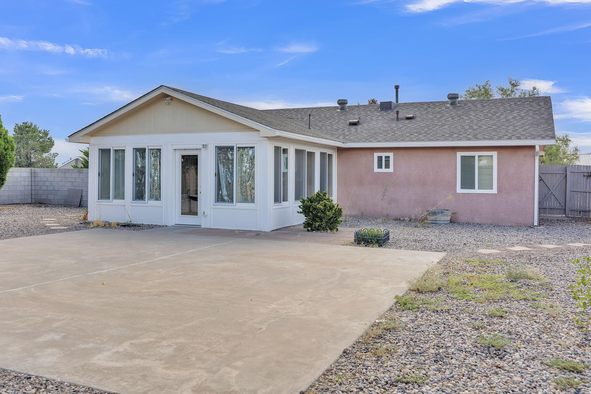 215 Loma Verde Drive