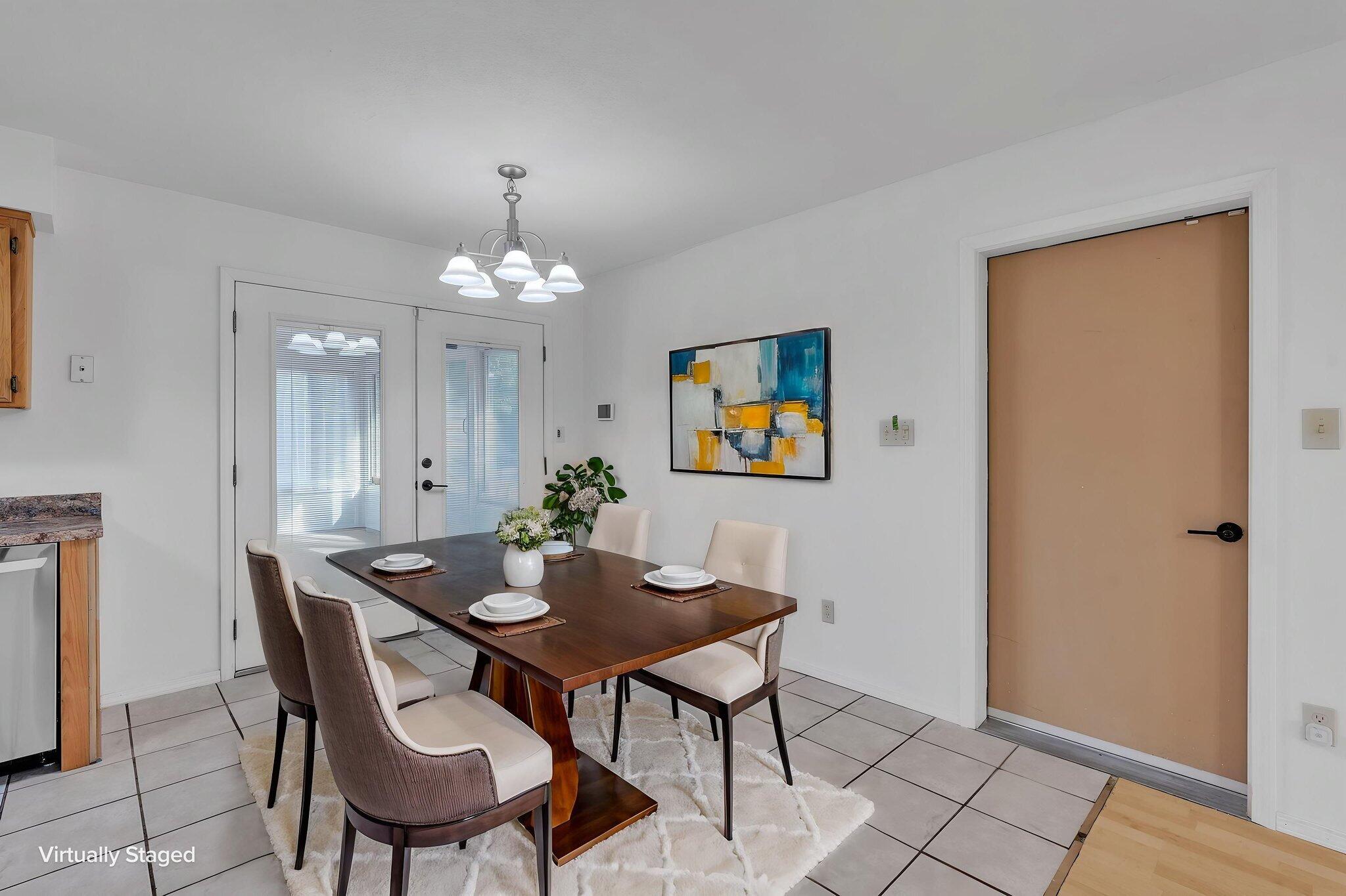 215 Loma Verde Drive