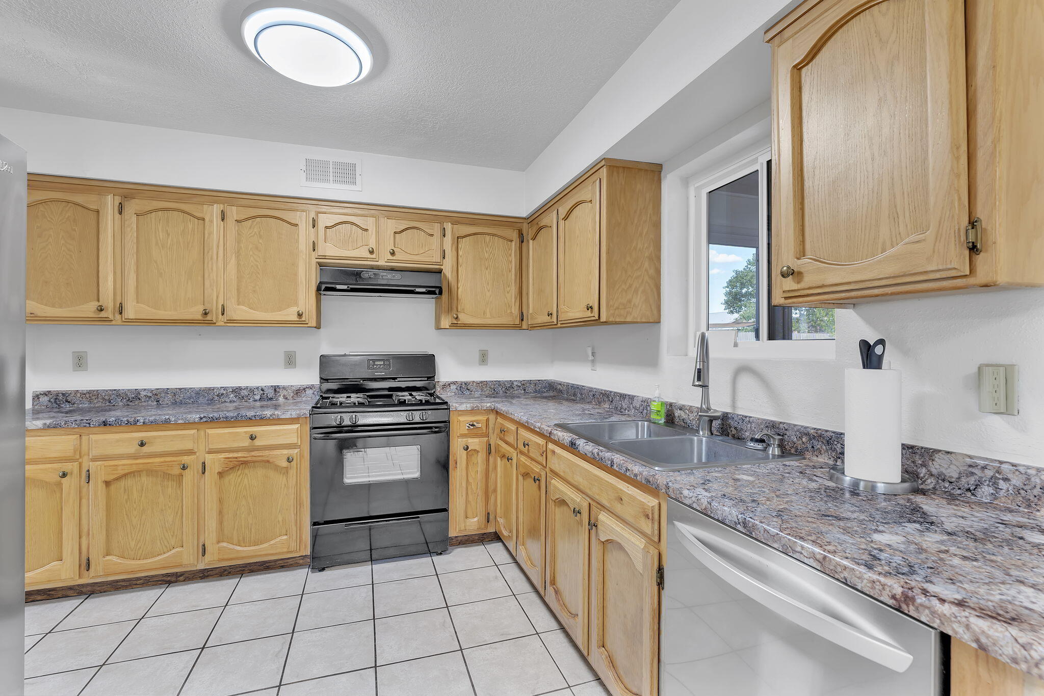 215 Loma Verde Drive
