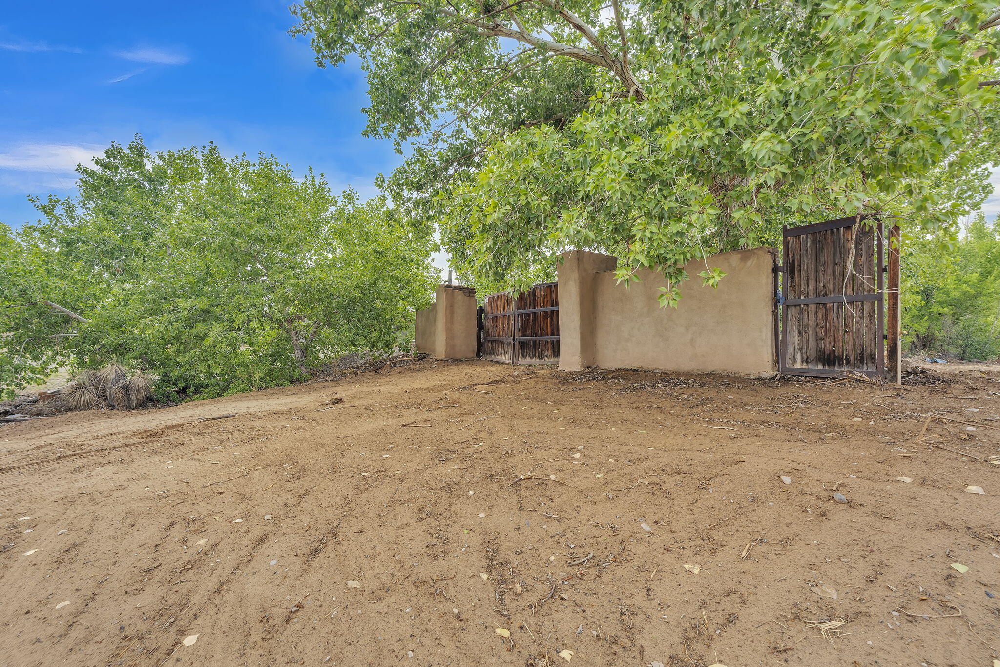 1581 Sichler Road