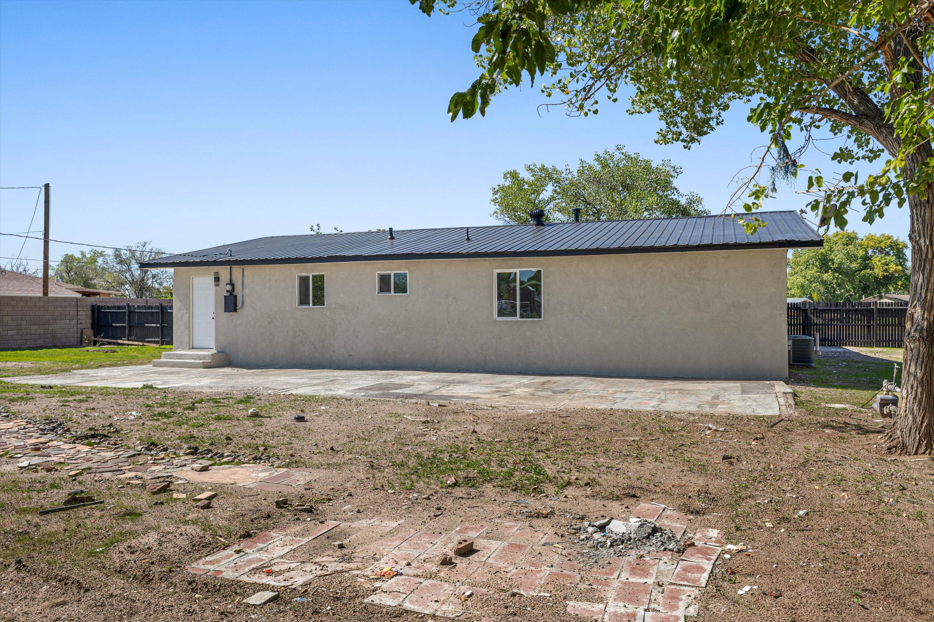 5732 Wood Road SW