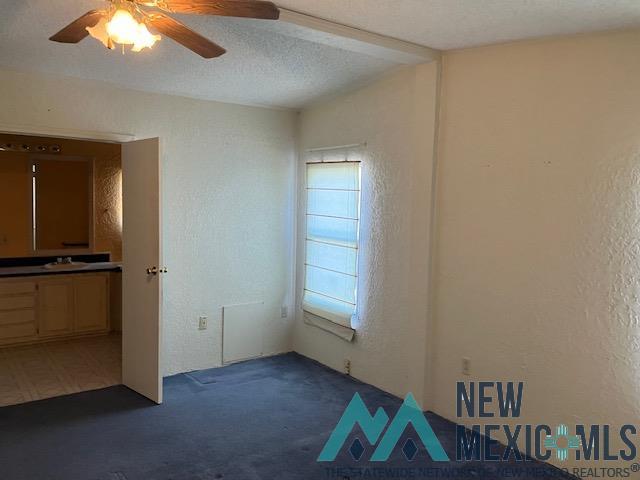 4 Romeroville Frontage Road Road