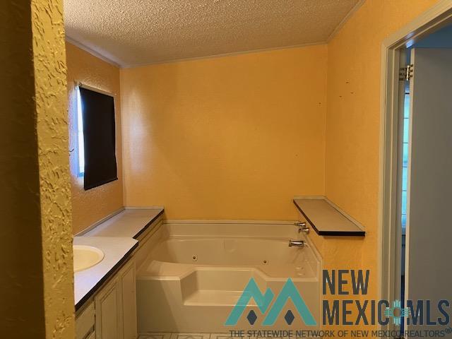 4 Romeroville Frontage Road Road