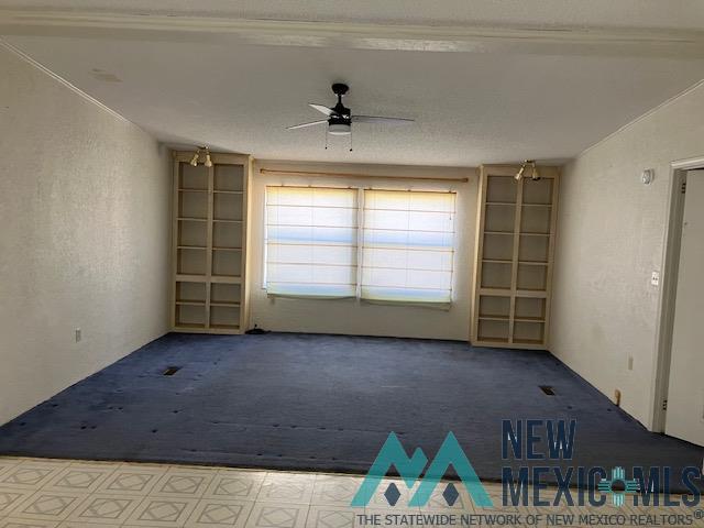 4 Romeroville Frontage Road Road