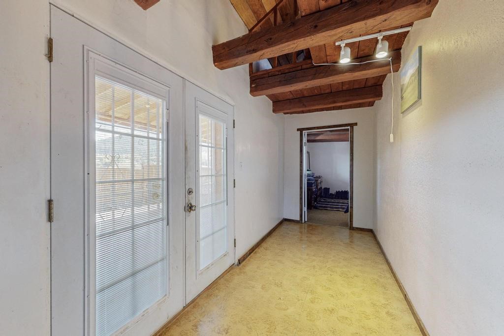 32 Upper Llano