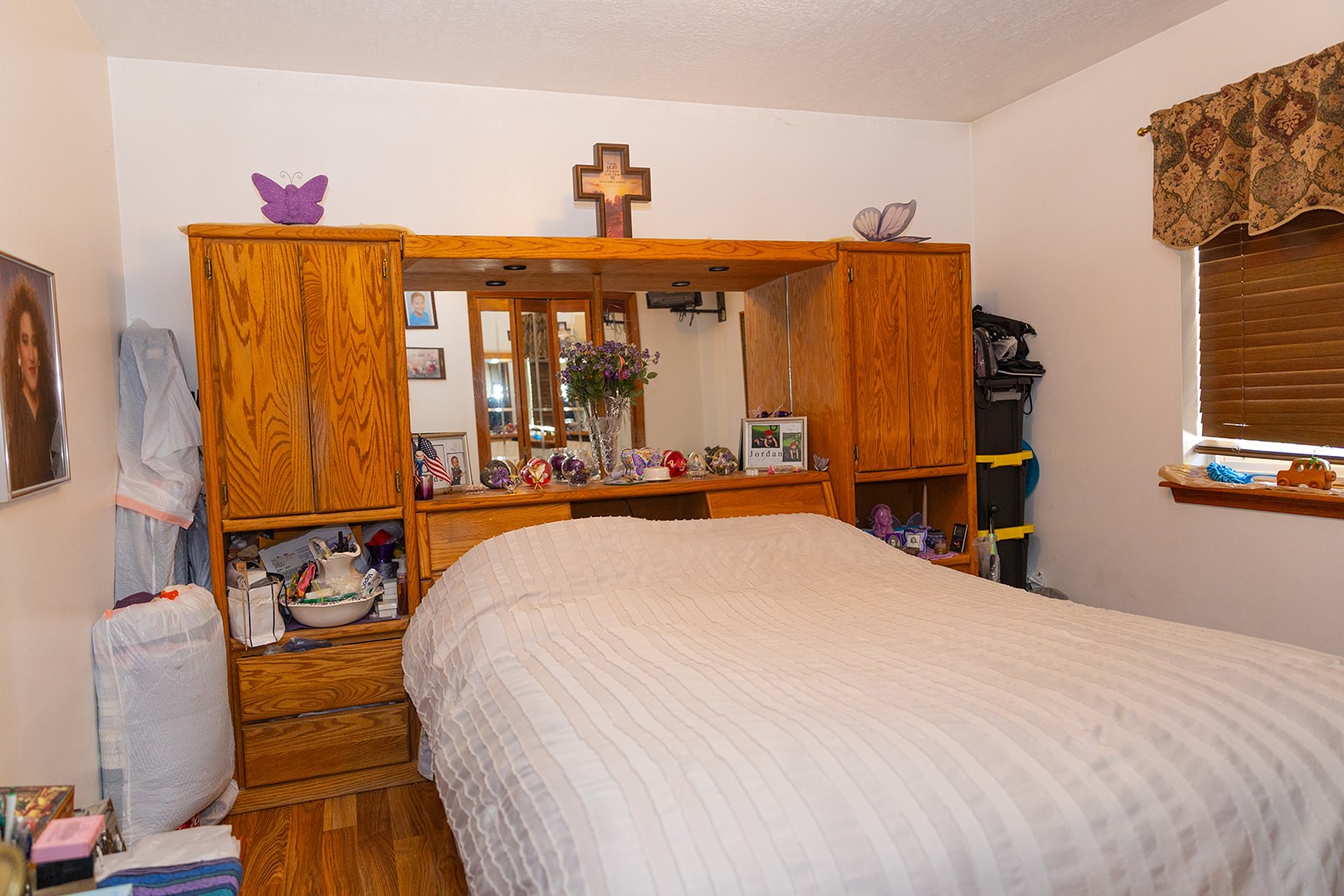 932 East Pueblo Drive