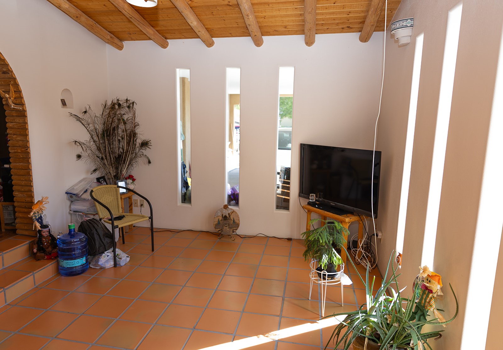 932 East Pueblo Drive