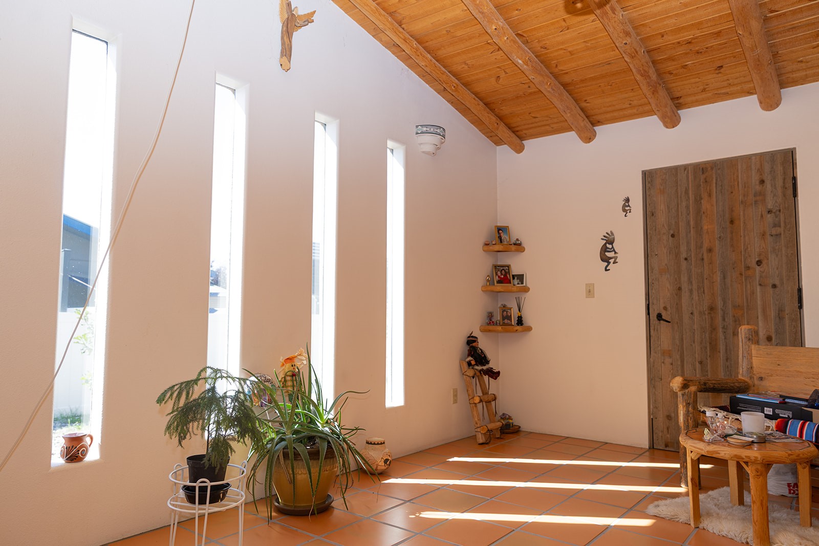 932 East Pueblo Drive