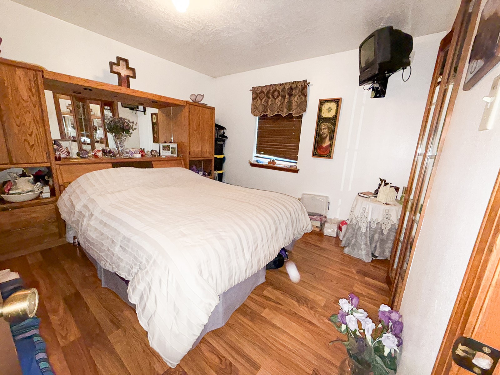 932 East Pueblo Drive