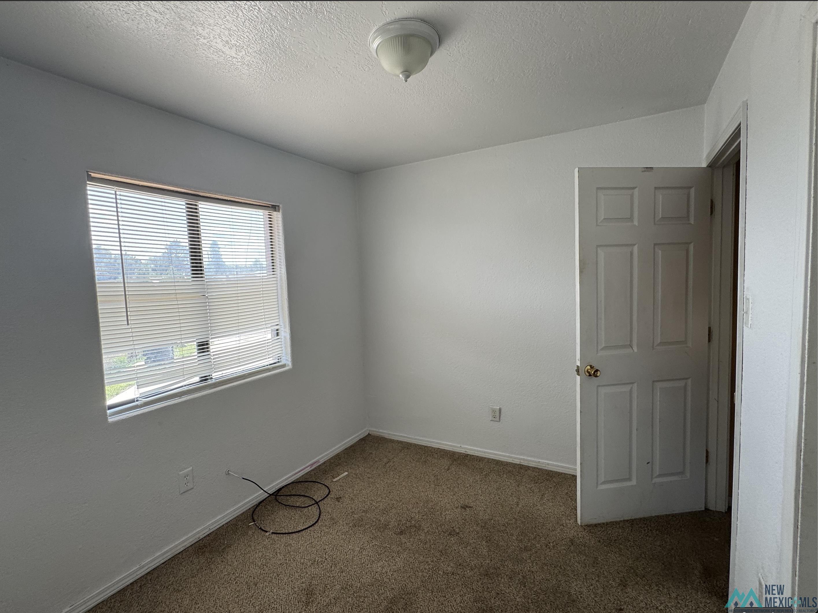 514 Lugar Del Paraiso Street