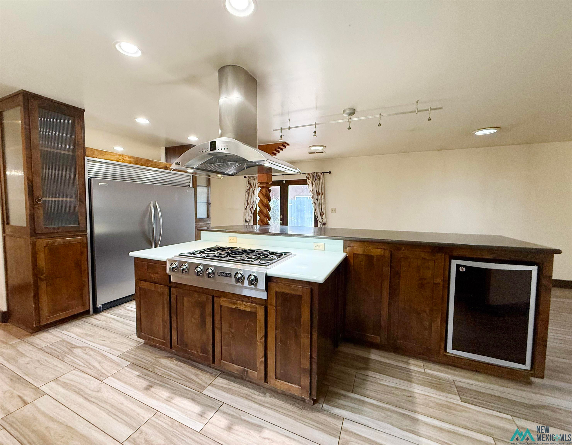 139 River Road