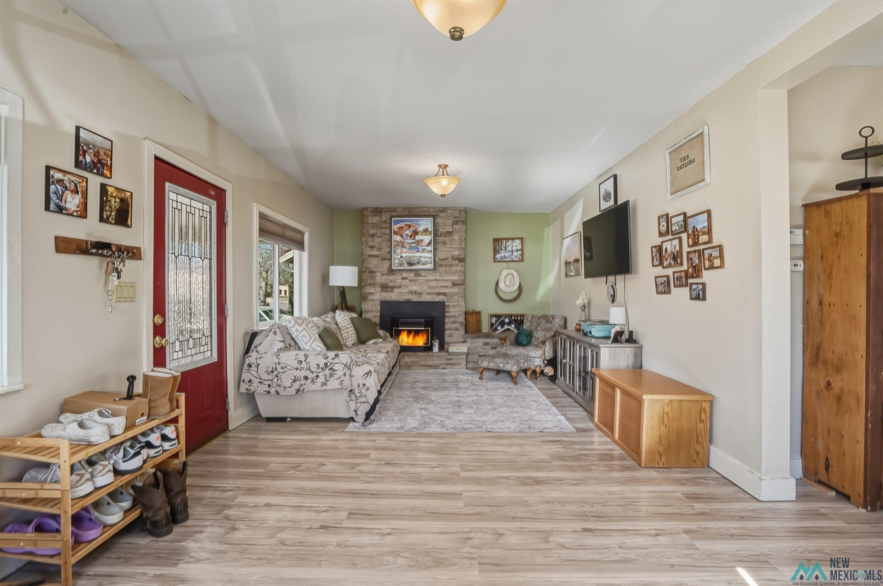 1220 6th Street