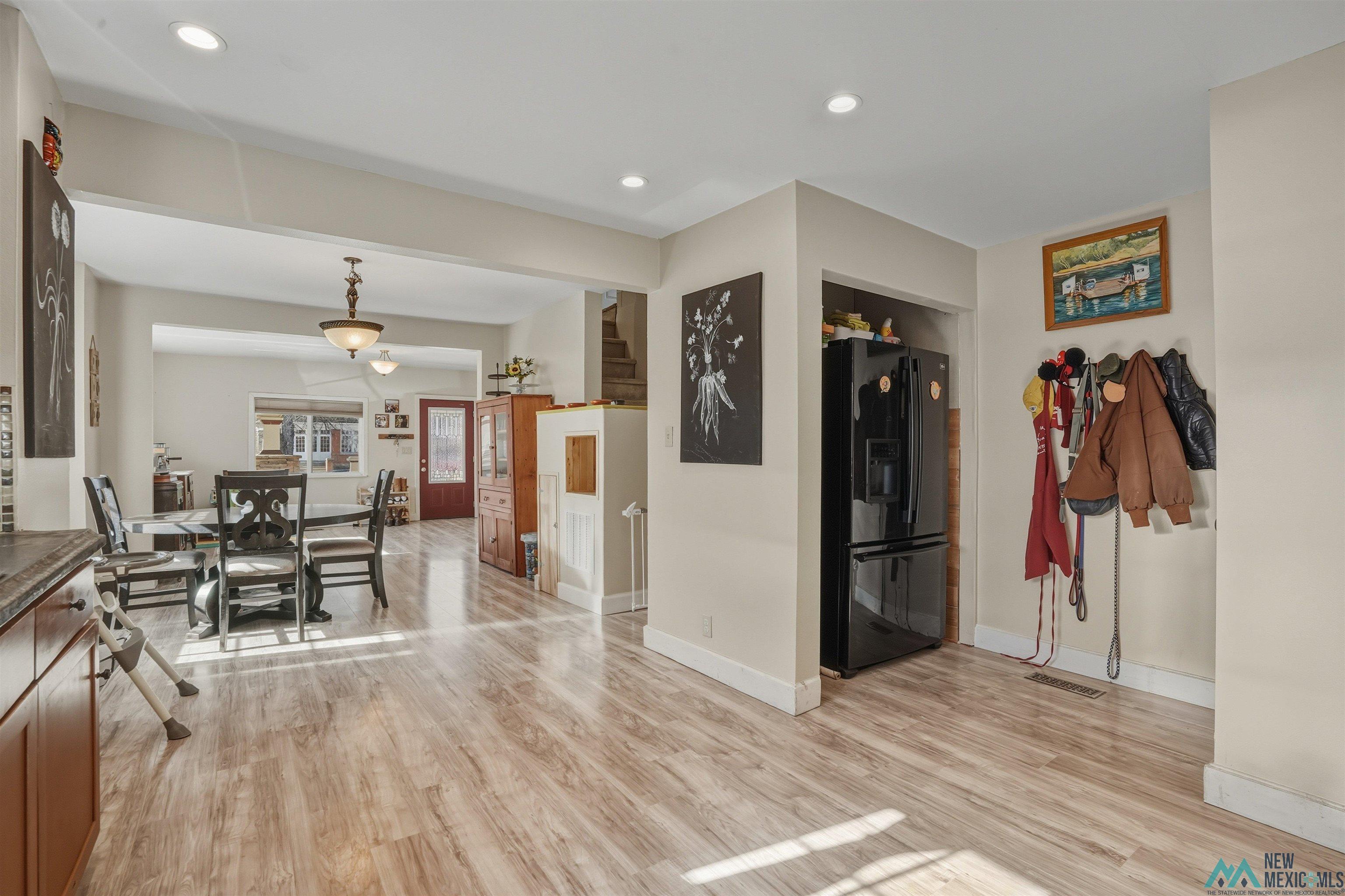 1220 6th Street