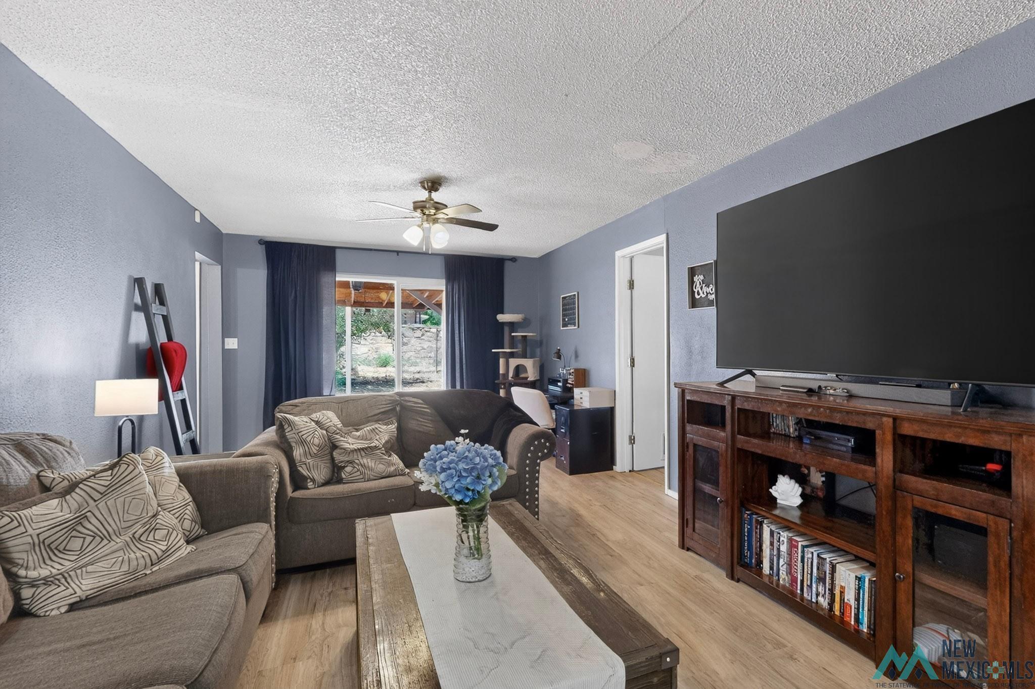 2324 Calle Bonita Corner