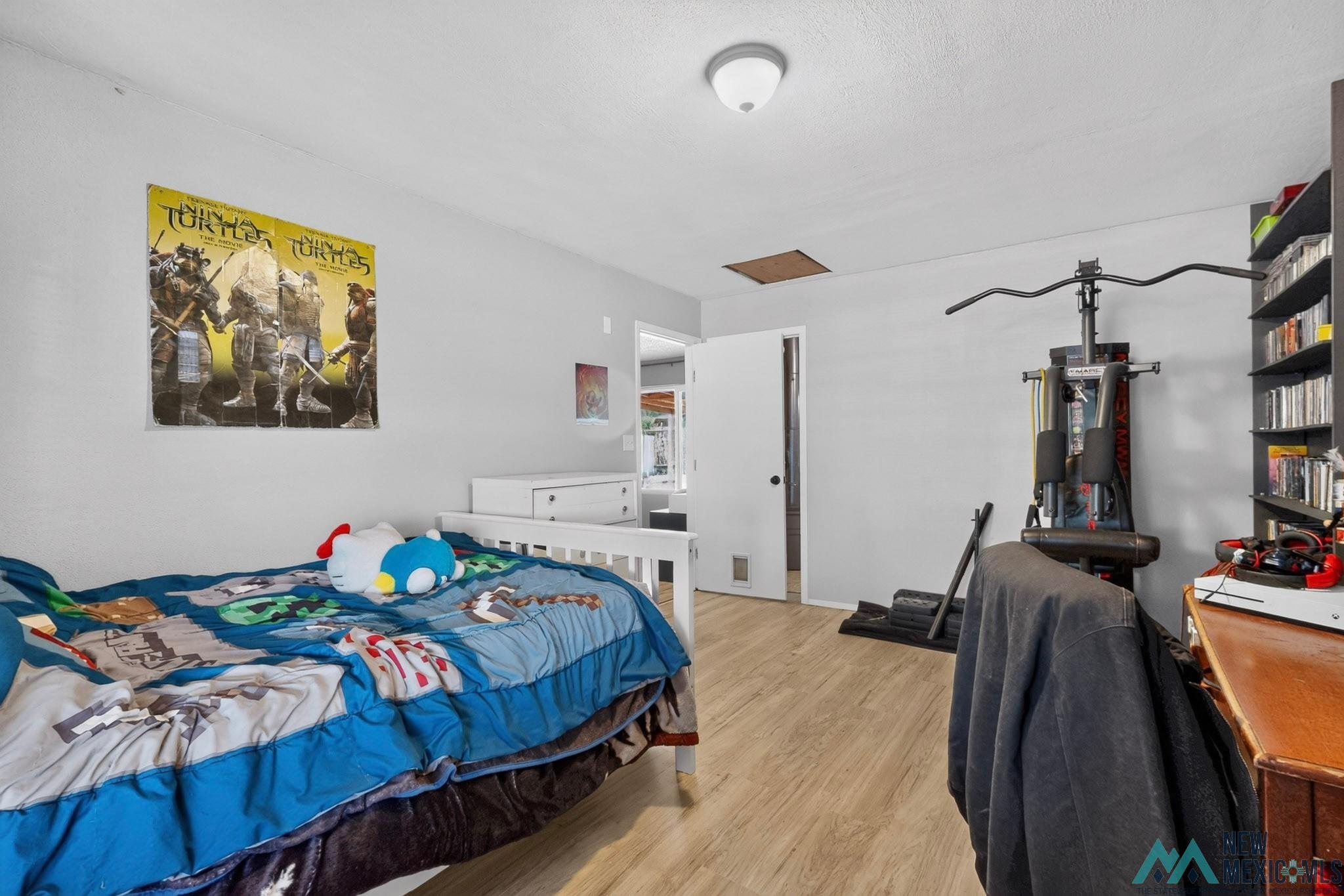 2324 Calle Bonita Corner