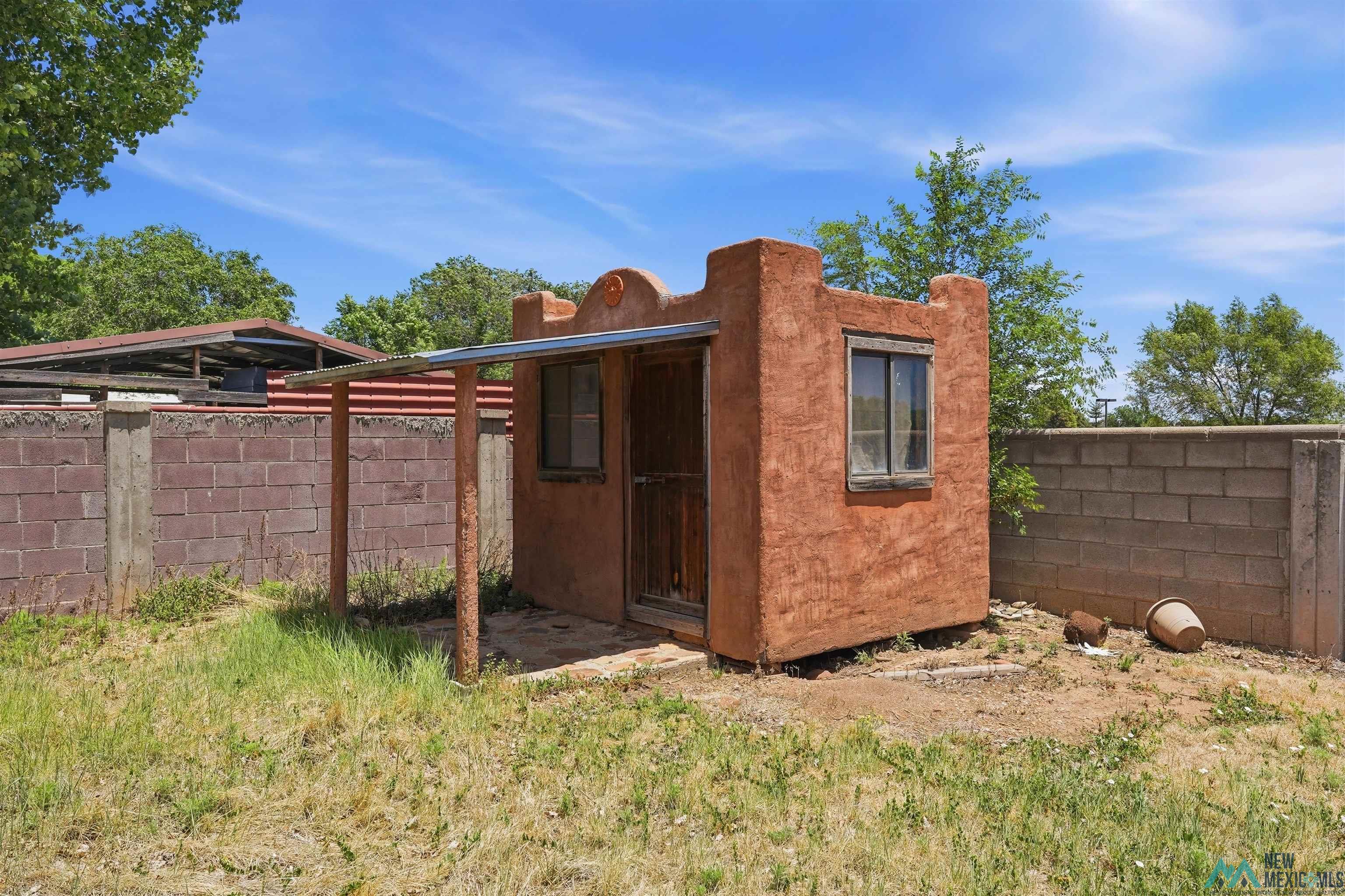 2012 Longview Drive