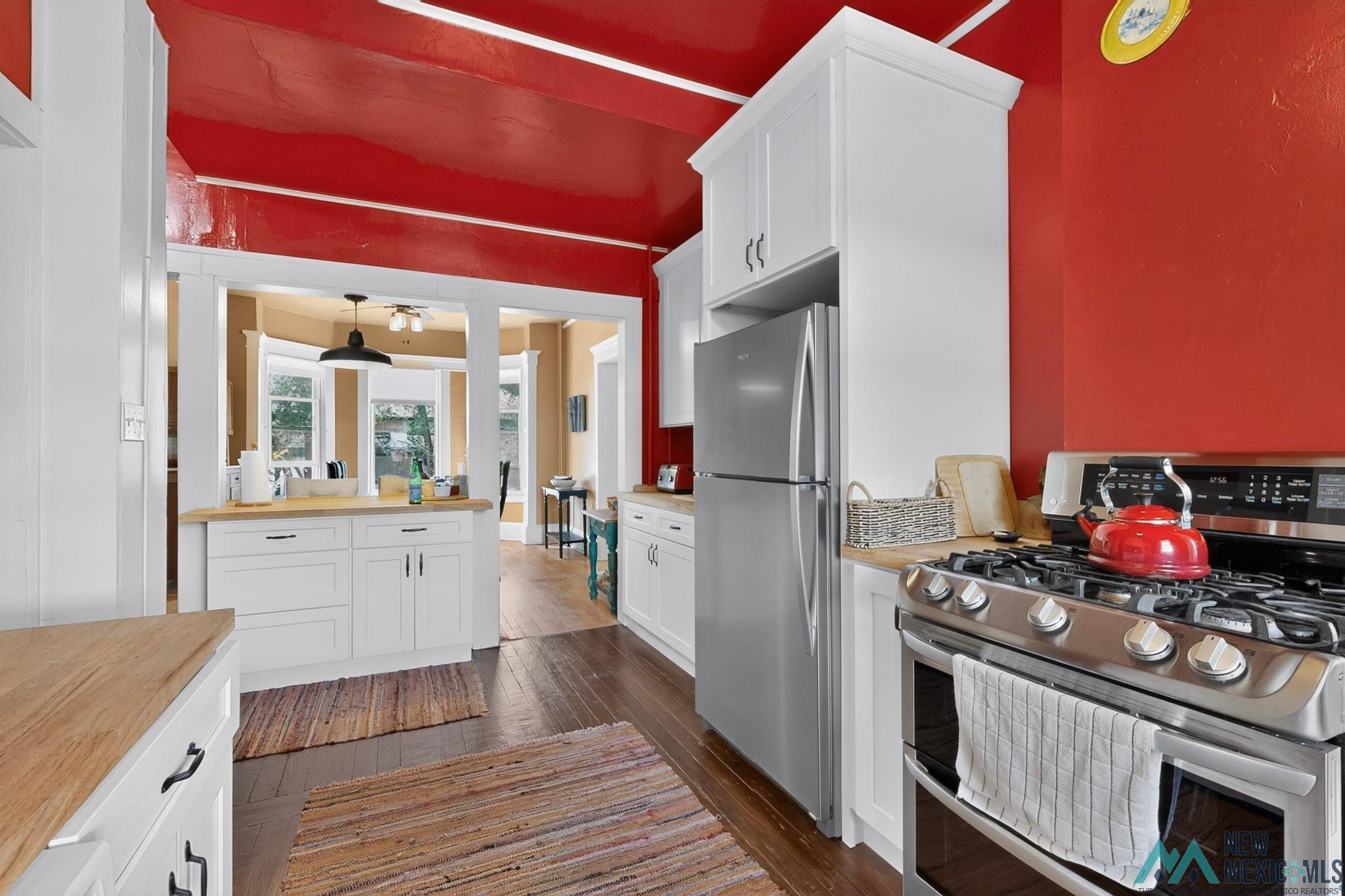 1031 6th Street