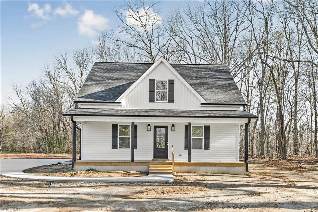 987 Walkertown Guthrie Road