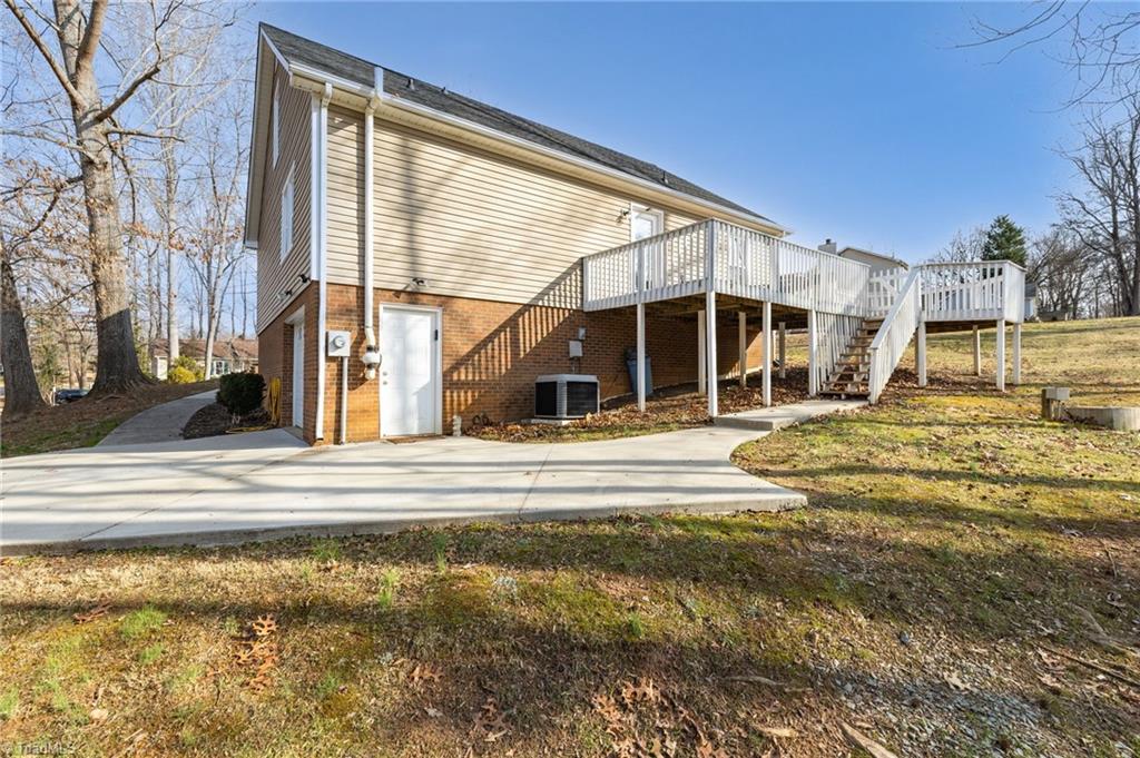 5222 Shaddowfax Drive
