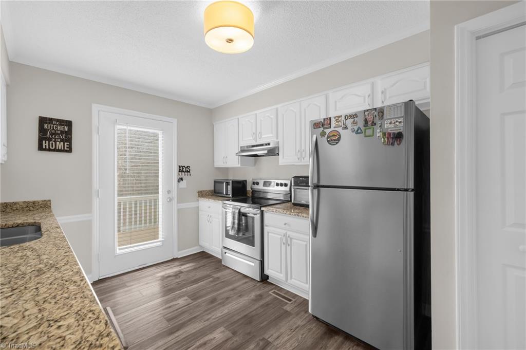 5222 Shaddowfax Drive