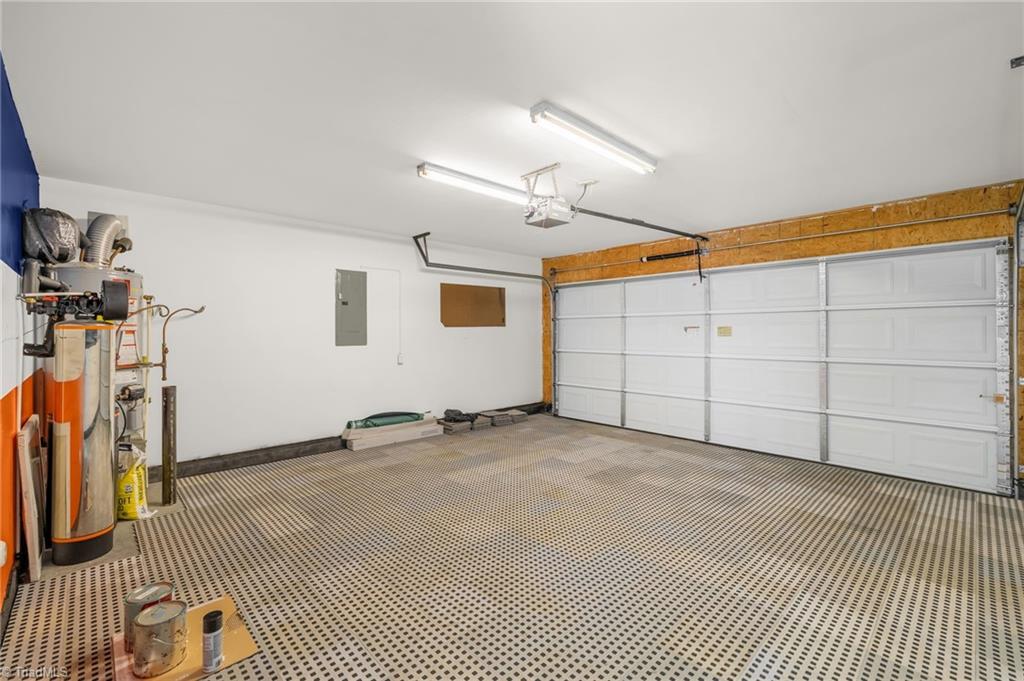 1804 Pine Cove Court, Winston-Salem