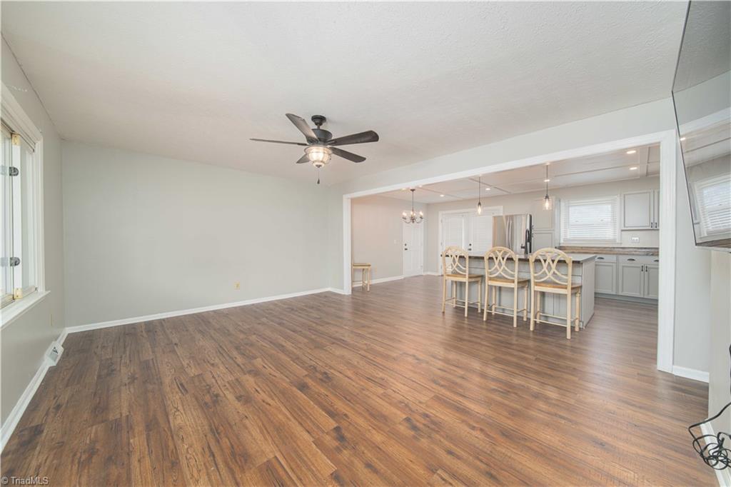4330 Glenford Drive, Winston-Salem