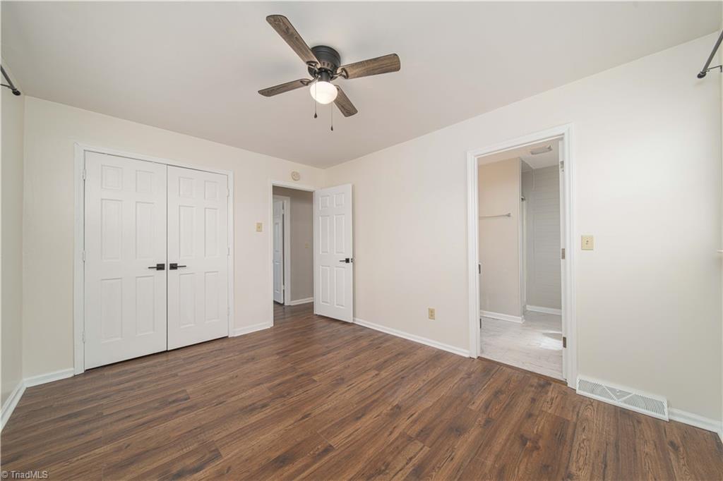 4330 Glenford Drive, Winston-Salem