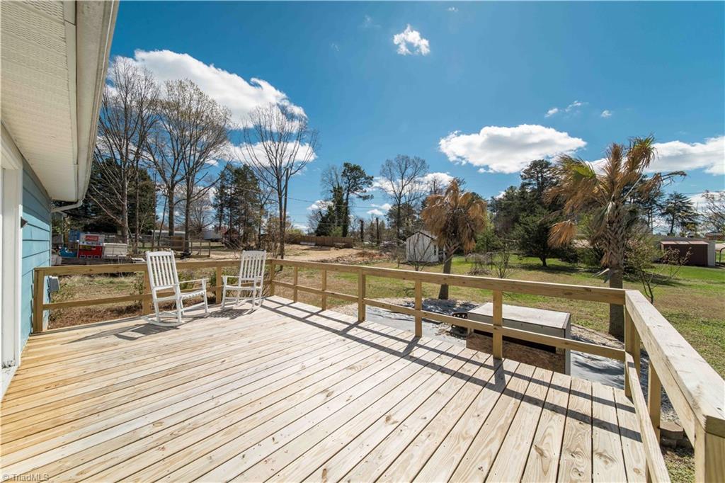 4330 Glenford Drive, Winston-Salem