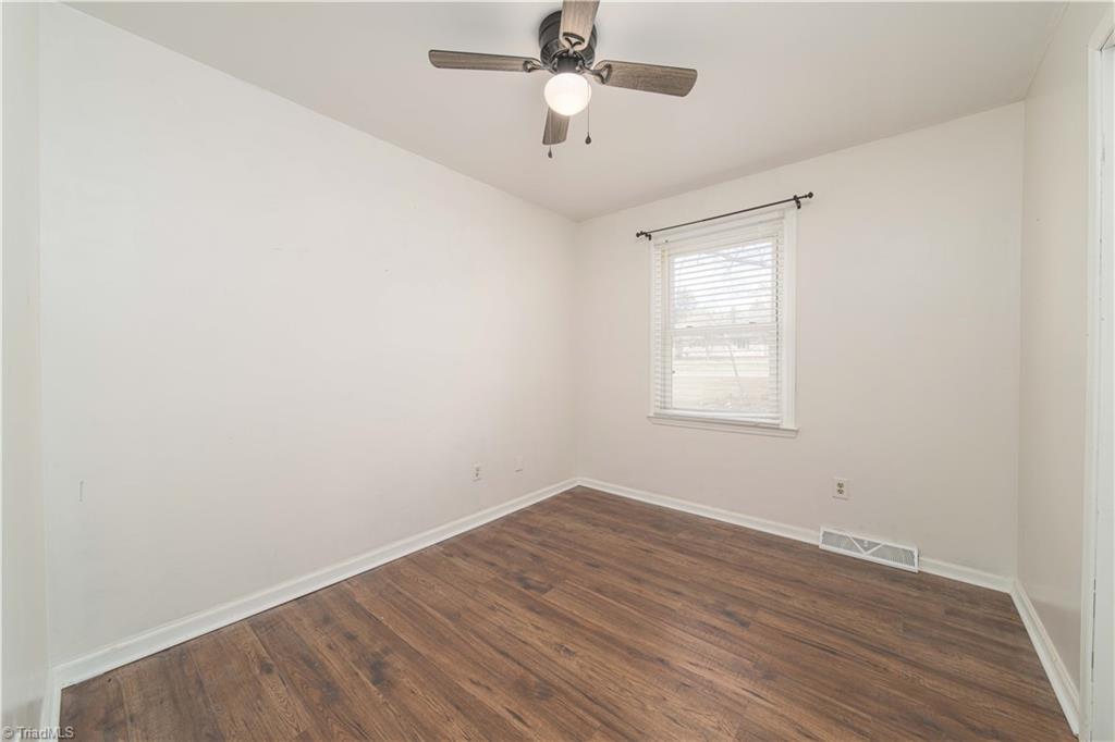 4330 Glenford Drive, Winston-Salem