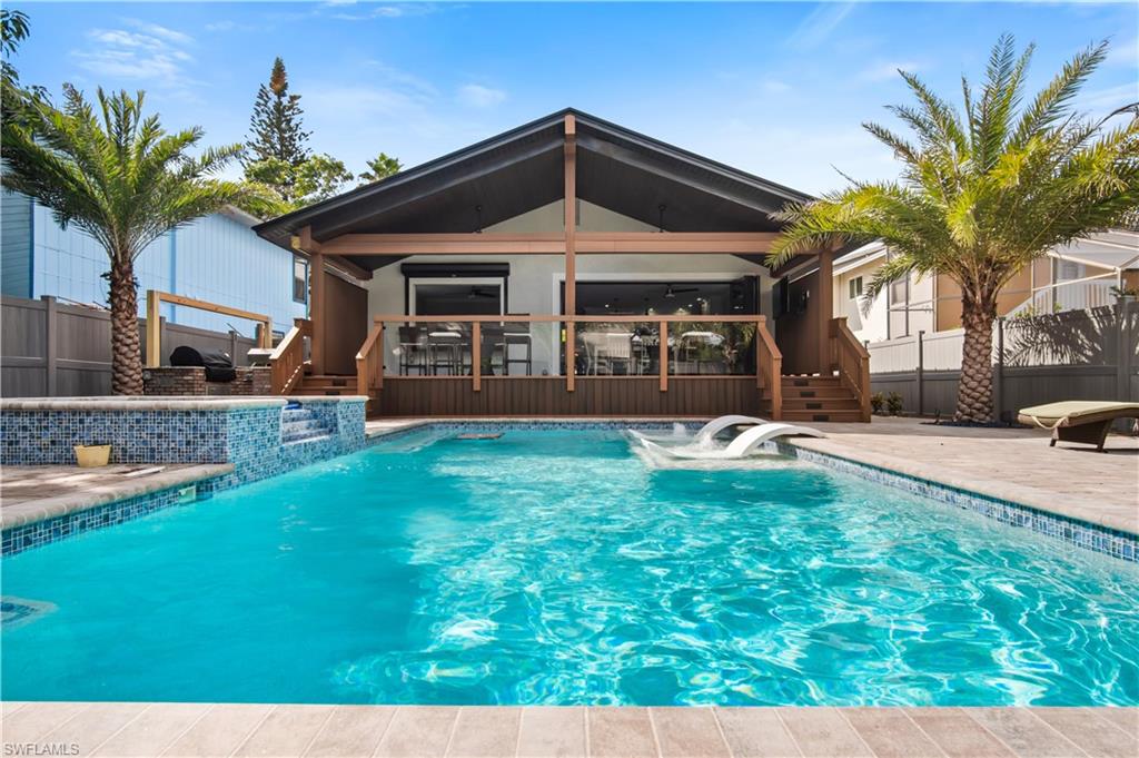 10222 Vanderbilt DR