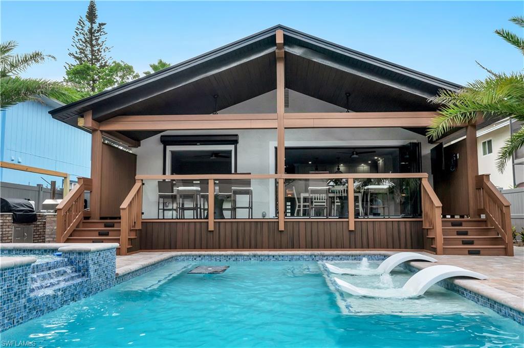 10222 Vanderbilt DR
