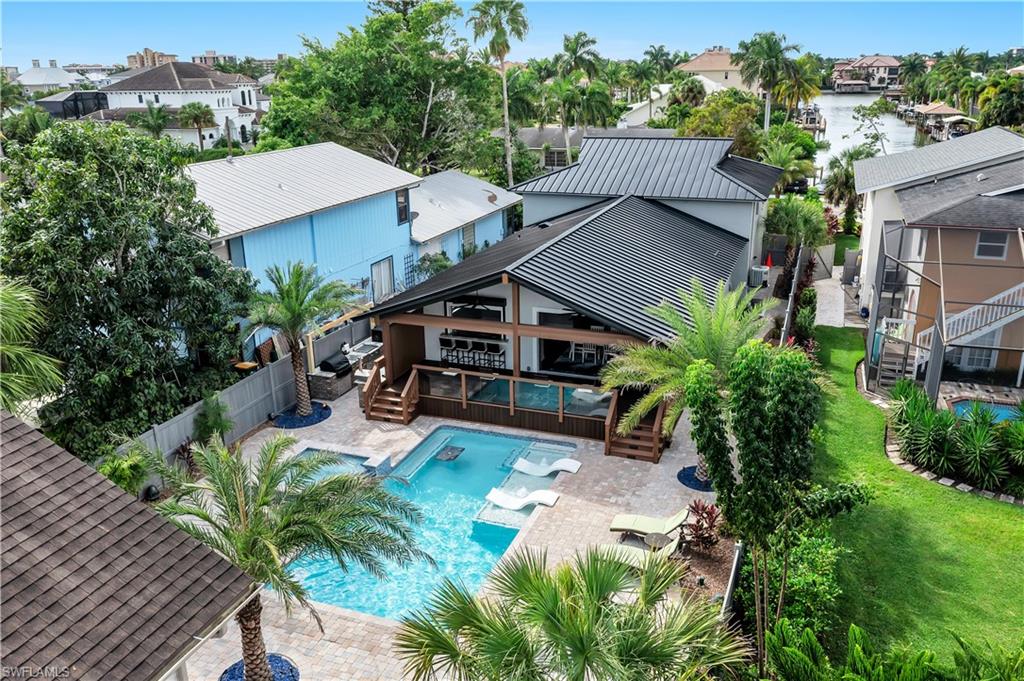 10222 Vanderbilt DR